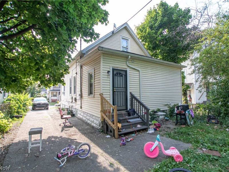 2785 E 126th Street, Cleveland, OH 44120 Photo 24