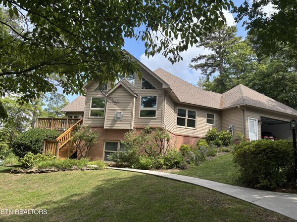 137 Depew Drive Drive, Loudon, TN 37774