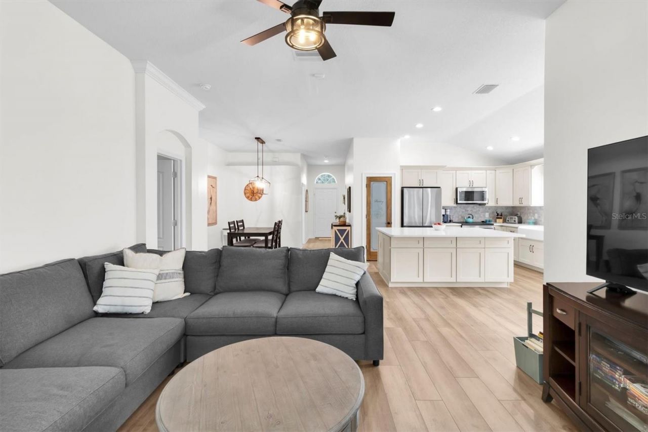 7832 Blue Spring Drive , Land O Lakes, FL 34637 Photo