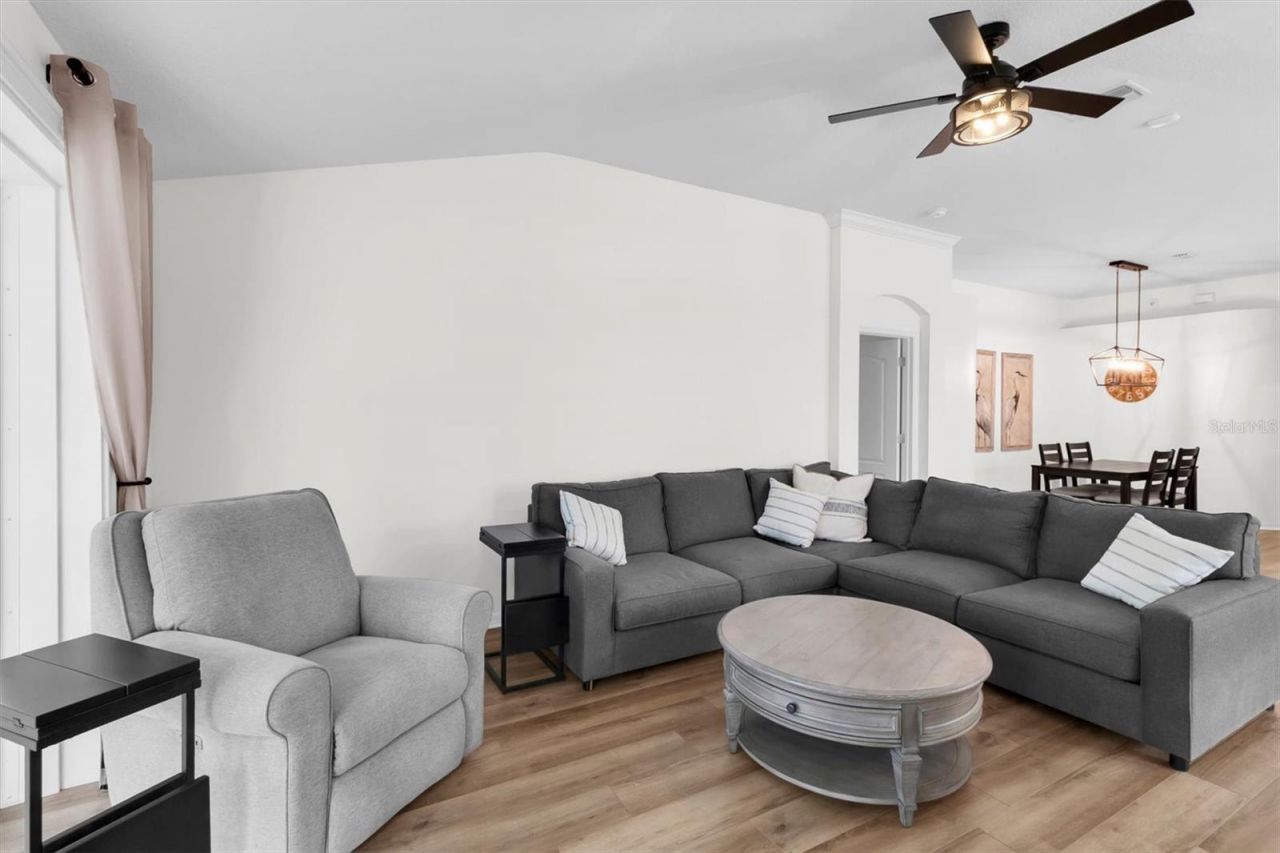7832 Blue Spring Drive , Land O Lakes, FL 34637 Photo