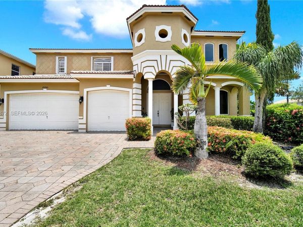 20765 SW 89th Ave , Cutler Bay, FL 33189