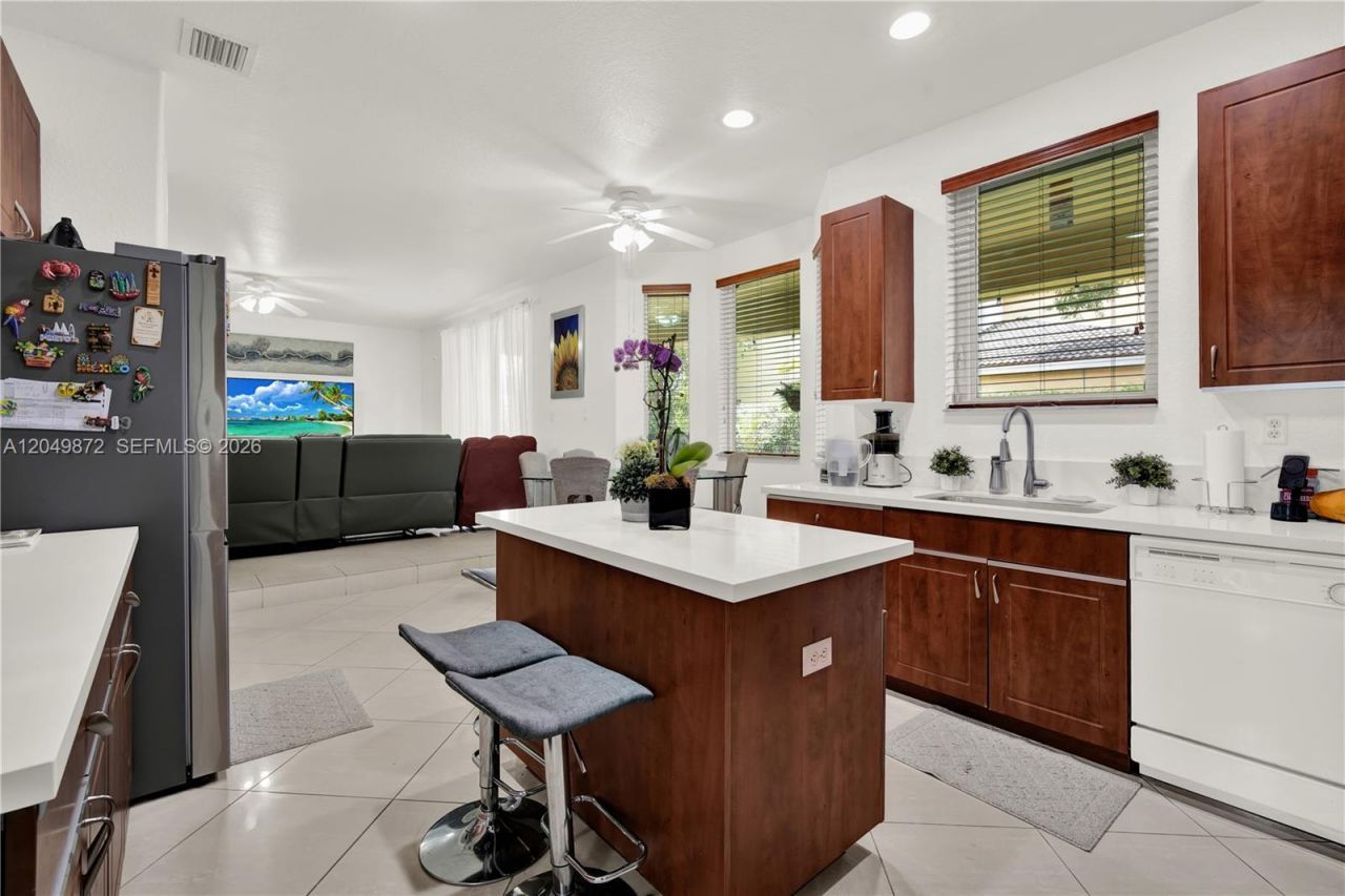 20765 SW 89th Ave, Cutler Bay, FL 33189 Photo
