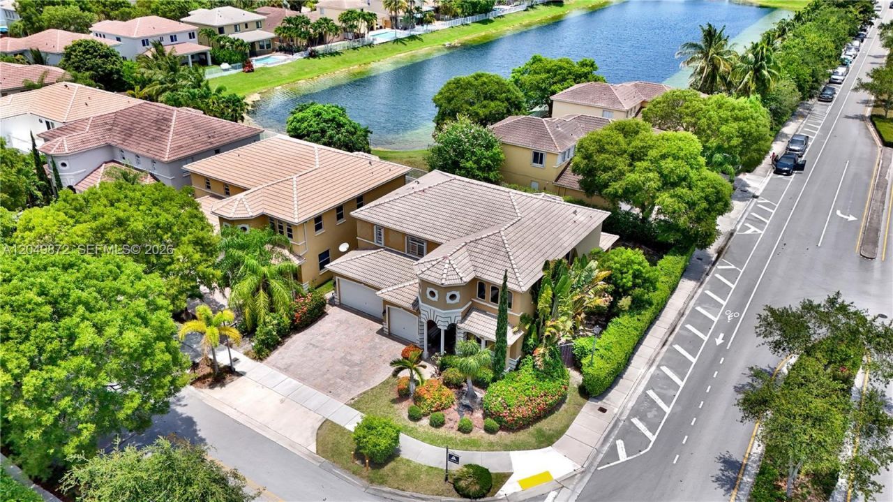 20765 SW 89th Ave, Cutler Bay, FL 33189 Photo