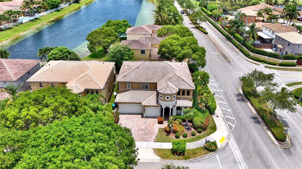 20765 SW 89th Ave, Cutler Bay, FL 33189 Photo
