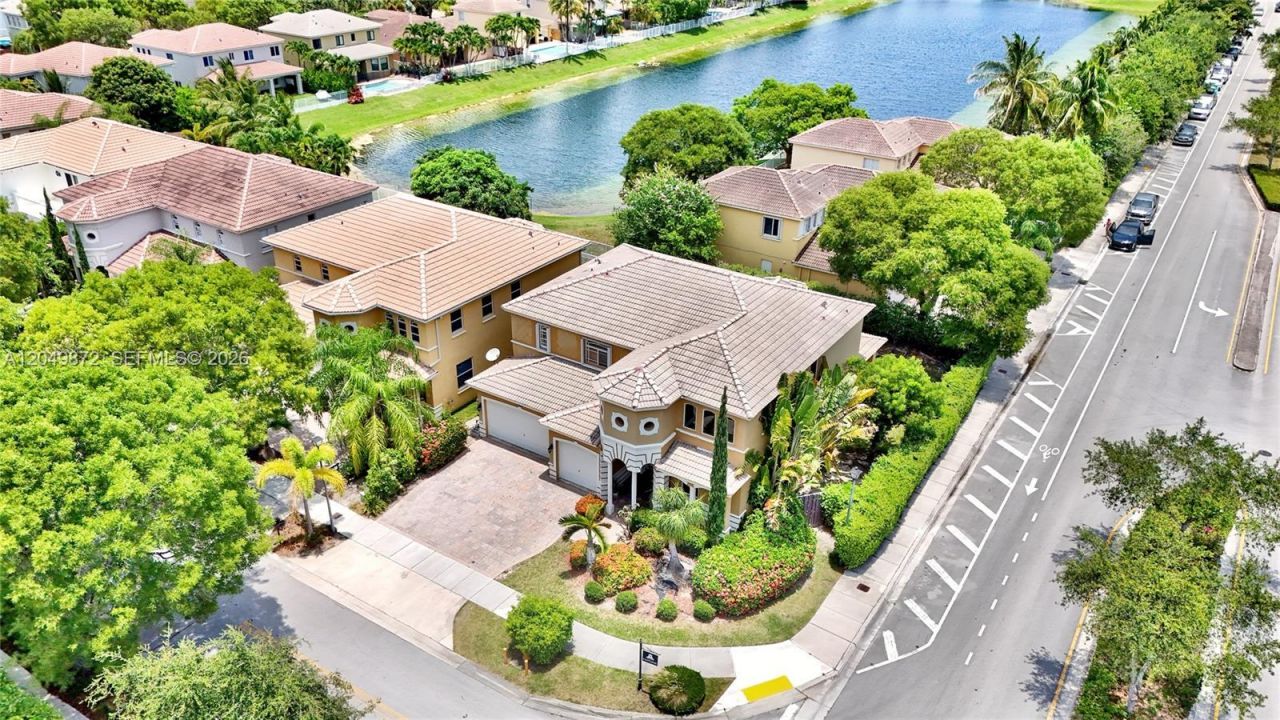20765 SW 89th Ave, Cutler Bay, FL 33189 Photo