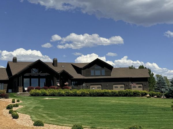 18810 SW Sisters Place, Powell Butte, OR 97753