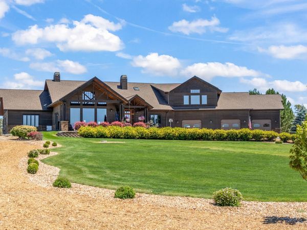 18810 SW Sisters Place, Powell Butte, OR 97753