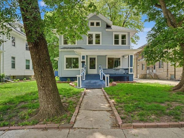 1209 W Church Street , Champaign, IL 61821