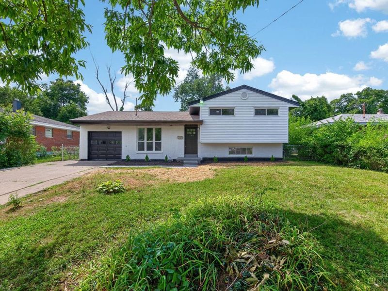 11475 Fiesta Court, Forest Park, OH 45240 Photo 2