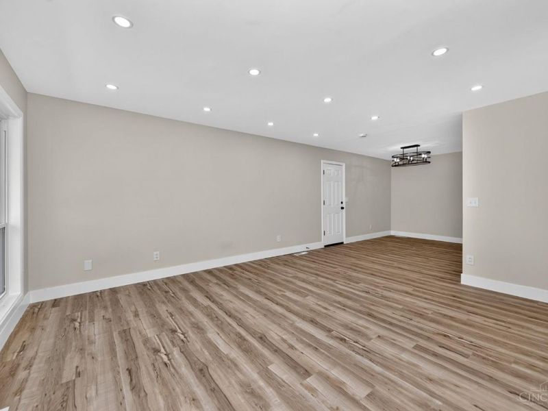 11475 Fiesta Court, Forest Park, OH 45240 Photo 4