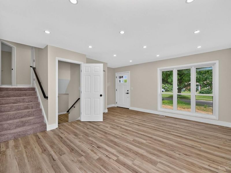 11475 Fiesta Court, Forest Park, OH 45240 Photo 7