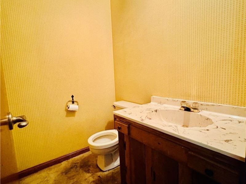 3066 Lake Center Street NW, Uniontown, OH 44685 Photo 20