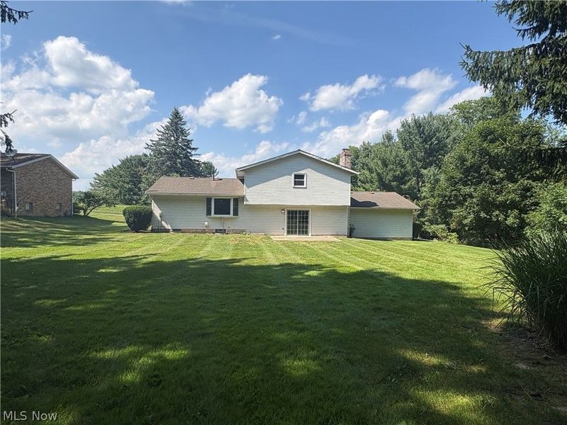 3066 Lake Center Street NW, Uniontown, OH 44685 Photo 6