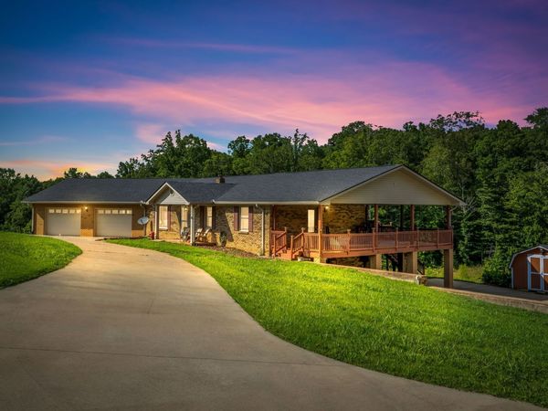 298 Langford Rd , Waverly, TN 37185