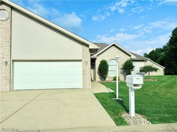 603 S Raccoon Road , Unit 1, Austintown, OH 44515