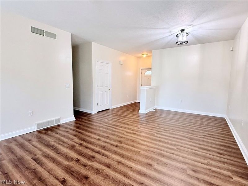 603 S Raccoon Road, Unit 1, Austintown, OH 44515 Photo 5