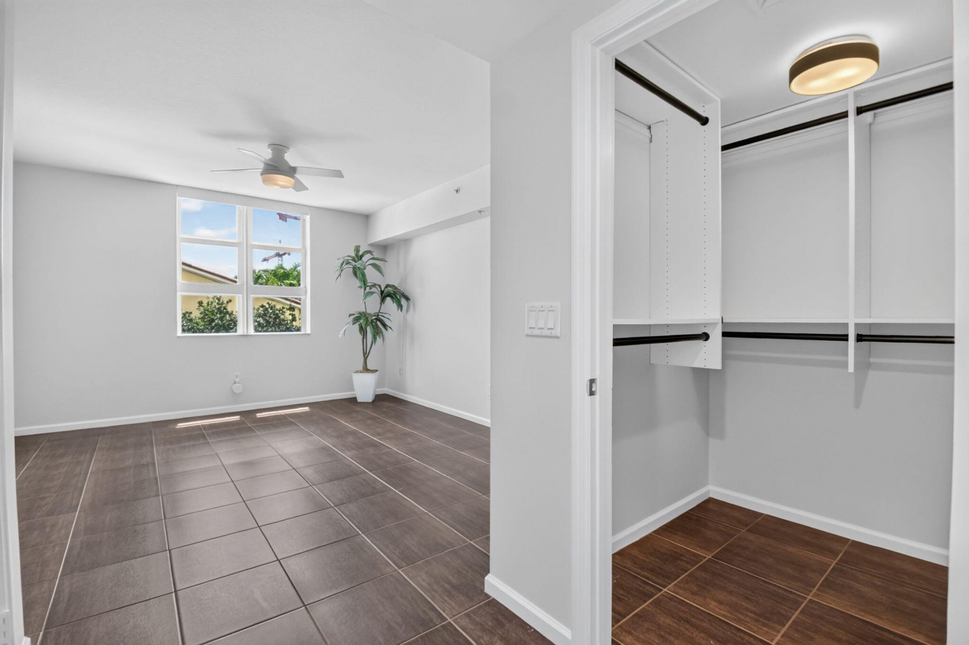 403 S Sapodilla Avenue, Unit 307, West Palm Beach, FL 33401 Photo