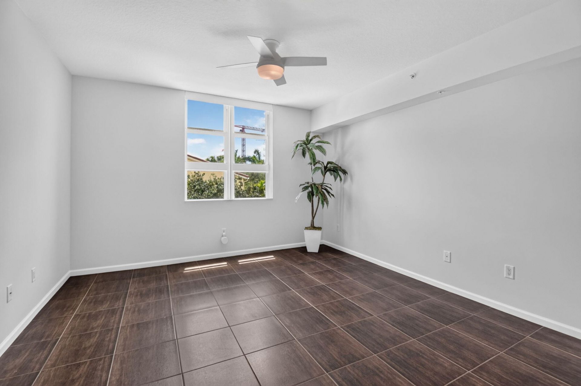 403 S Sapodilla Avenue, Unit 307, West Palm Beach, FL 33401 Photo