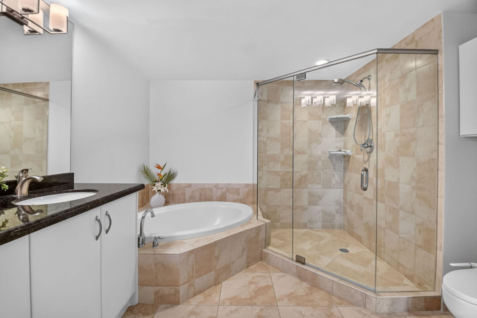 403 S Sapodilla Avenue, Unit 307, West Palm Beach, FL 33401 Photo
