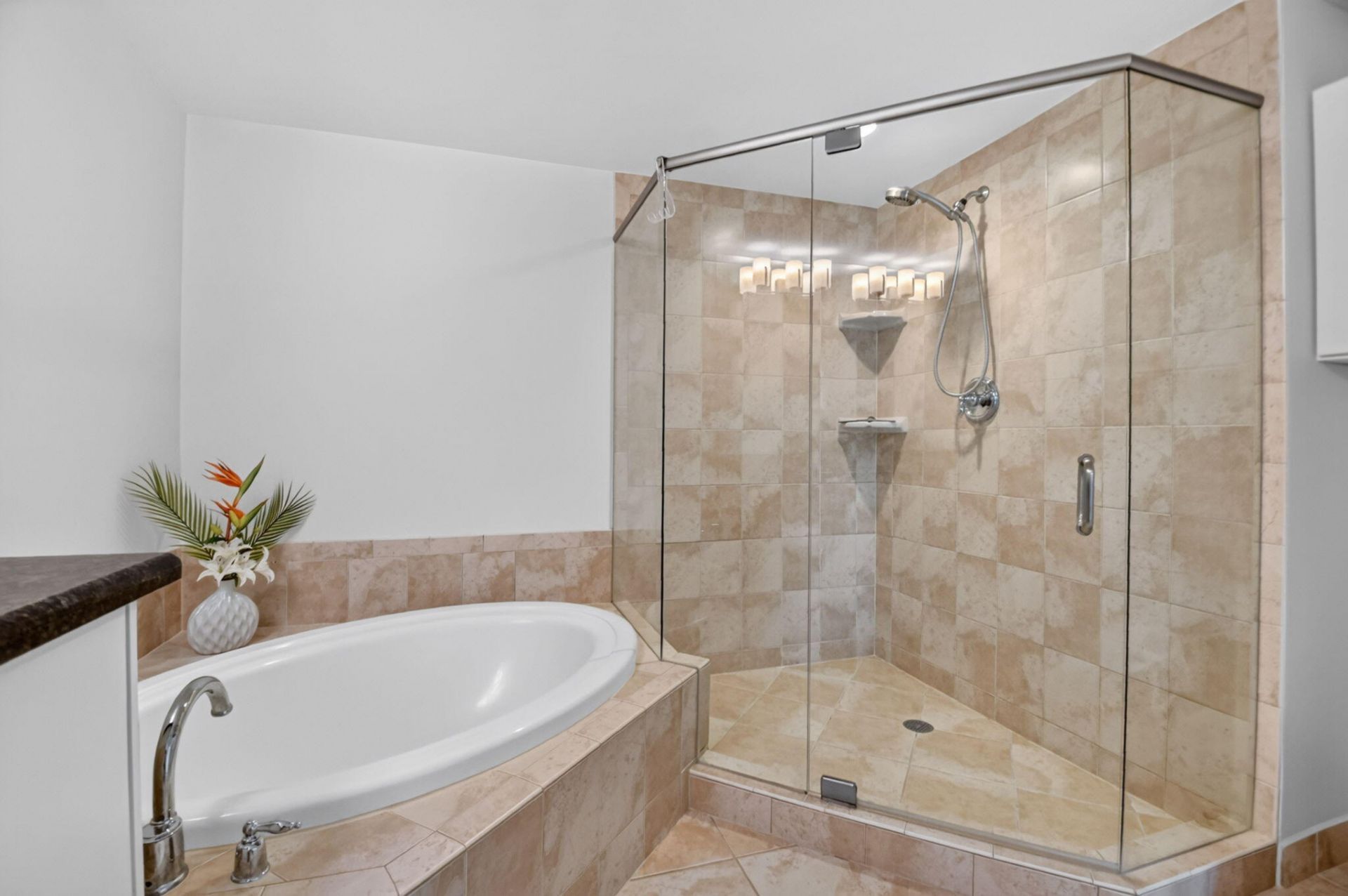403 S Sapodilla Avenue, Unit 307, West Palm Beach, FL 33401 Photo