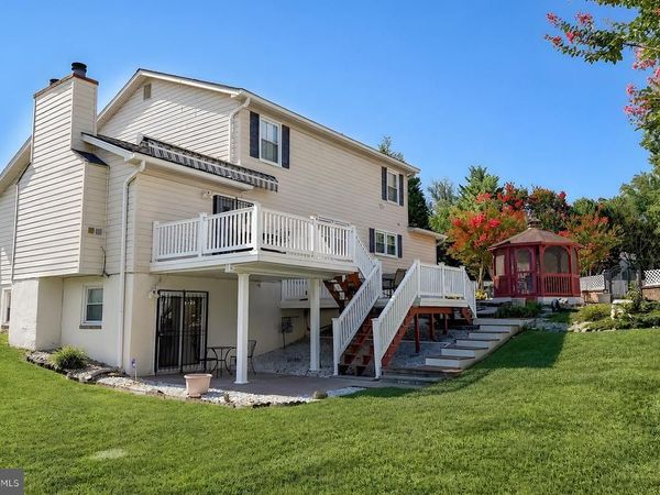 9301 LINHURST DRIVE, CLINTON, MD 20735