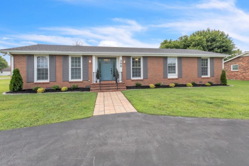 308 Westhill Dr, Lebanon, TN 37087 Main Photo