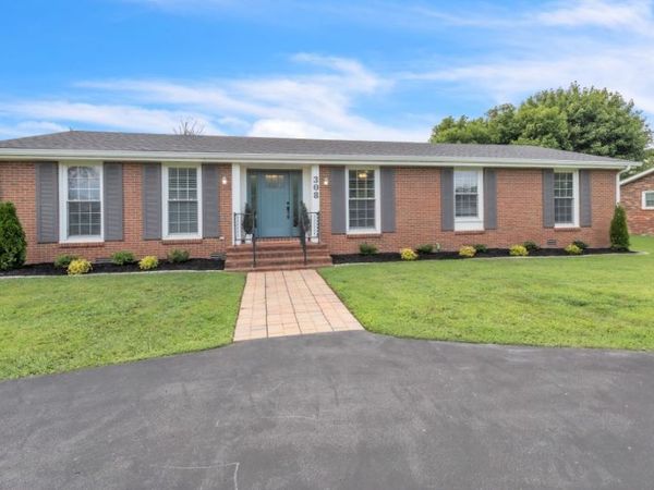 308 Westhill Dr, Lebanon, TN 37087