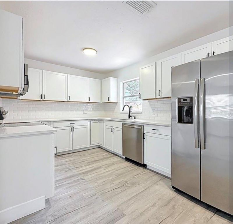200 Lewis Boulevard Se, Saint Petersburg, FL 33705 Photo