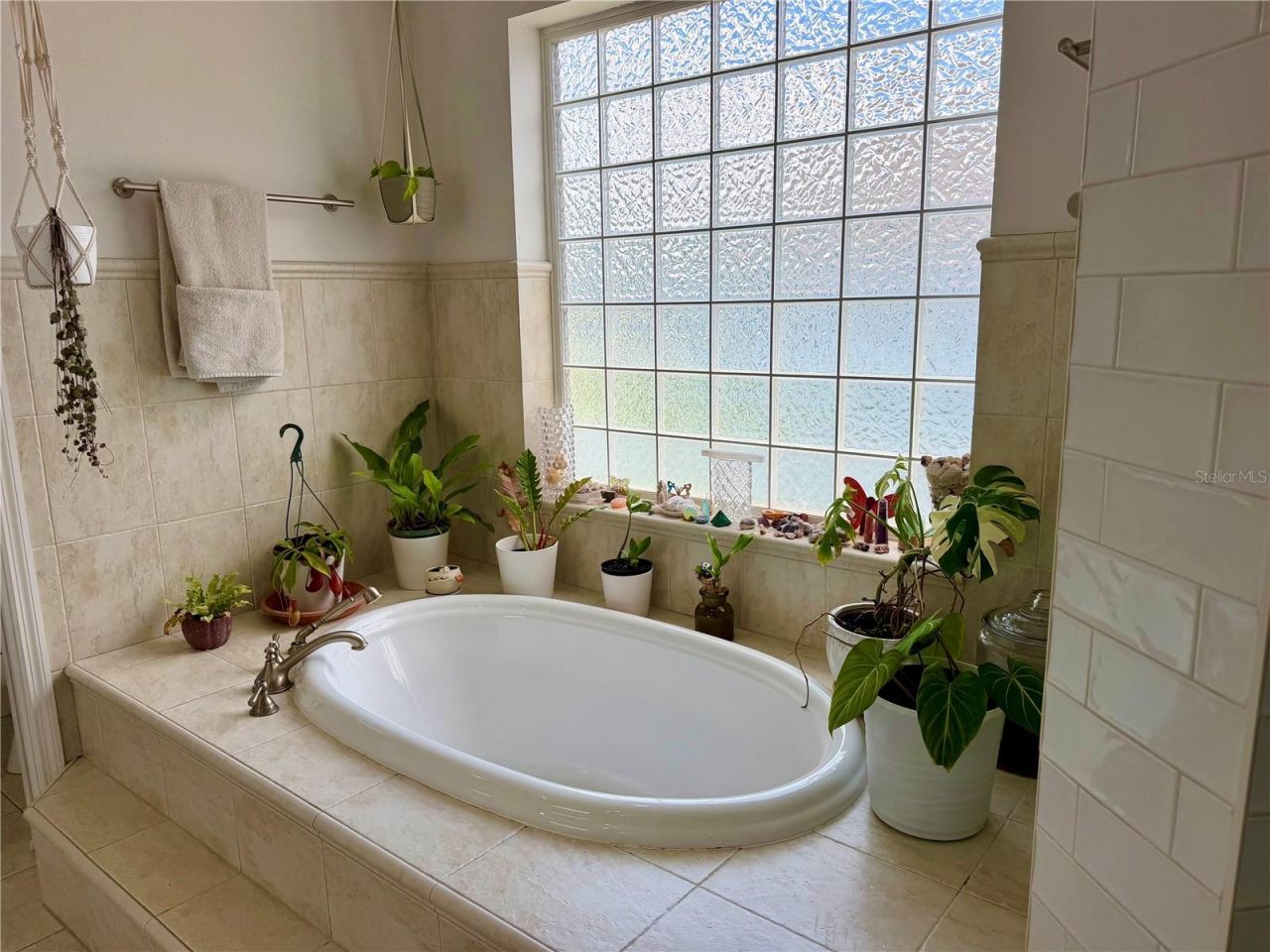 1605 Gulf Road, Tarpon Springs, FL 34689 Photo