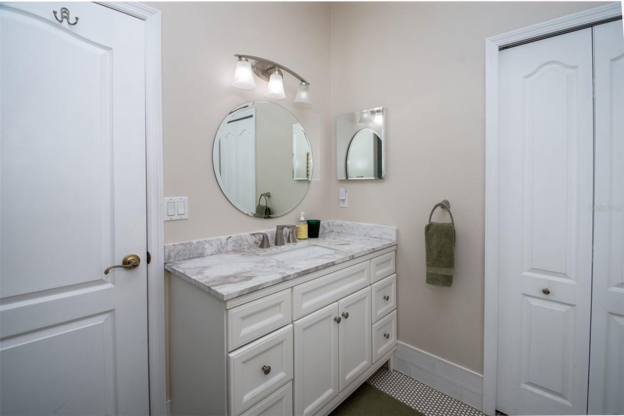 1605 Gulf Road, Tarpon Springs, FL 34689 Photo
