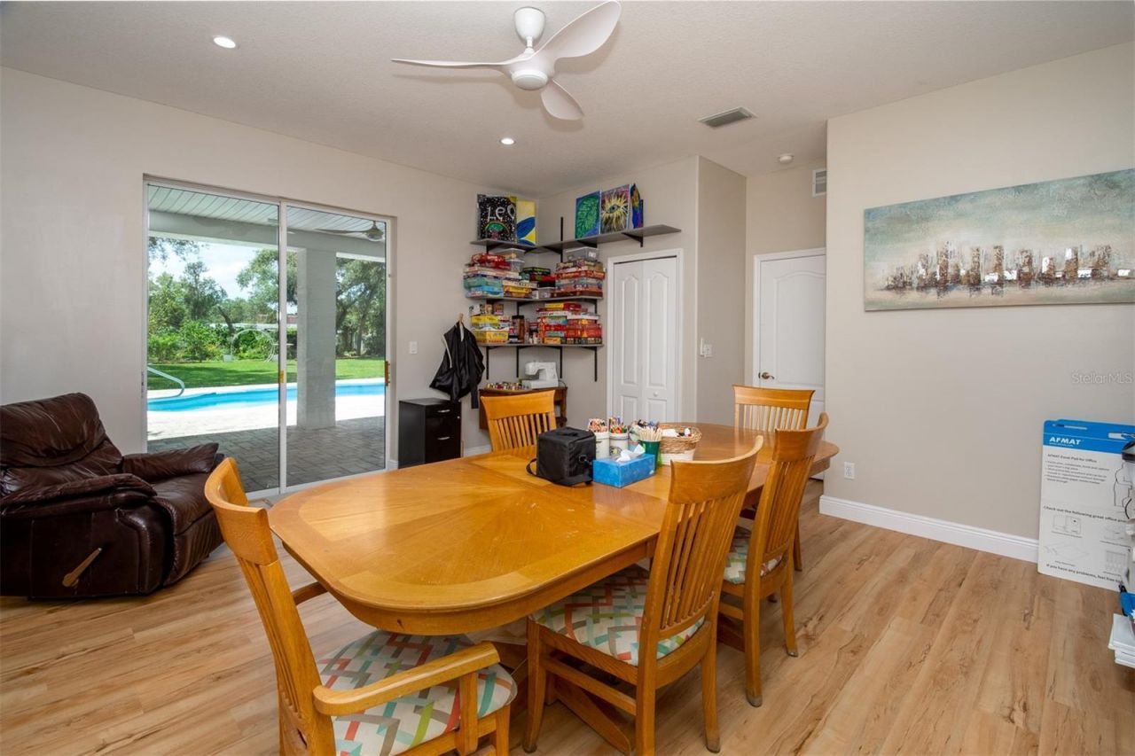 1605 Gulf Road, Tarpon Springs, FL 34689 Photo