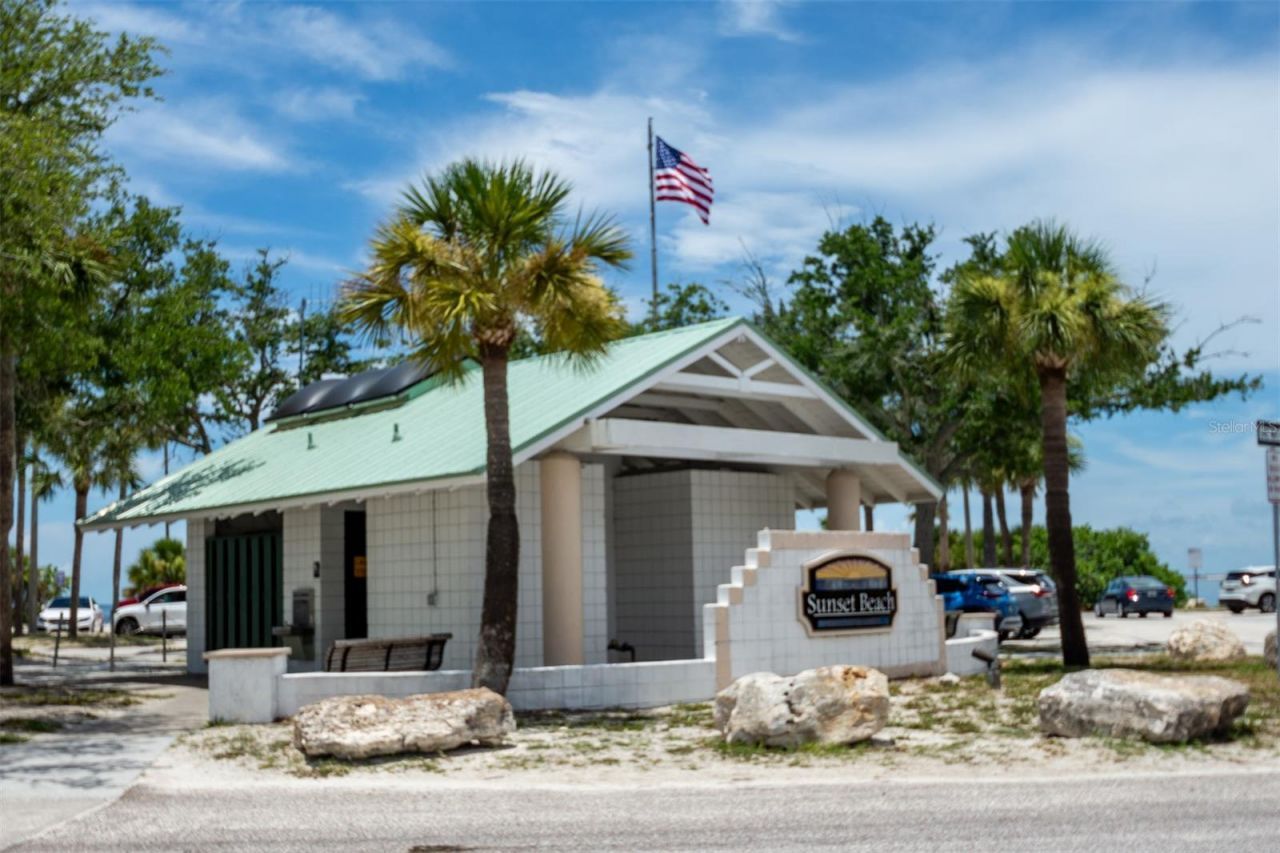 1605 Gulf Road, Tarpon Springs, FL 34689 Photo