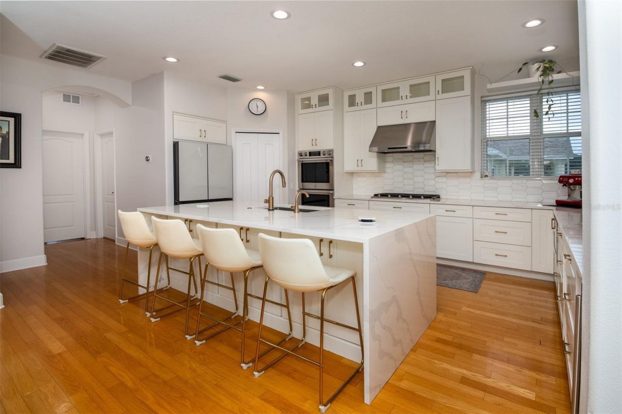 1605 Gulf Road, Tarpon Springs, FL 34689 Photo
