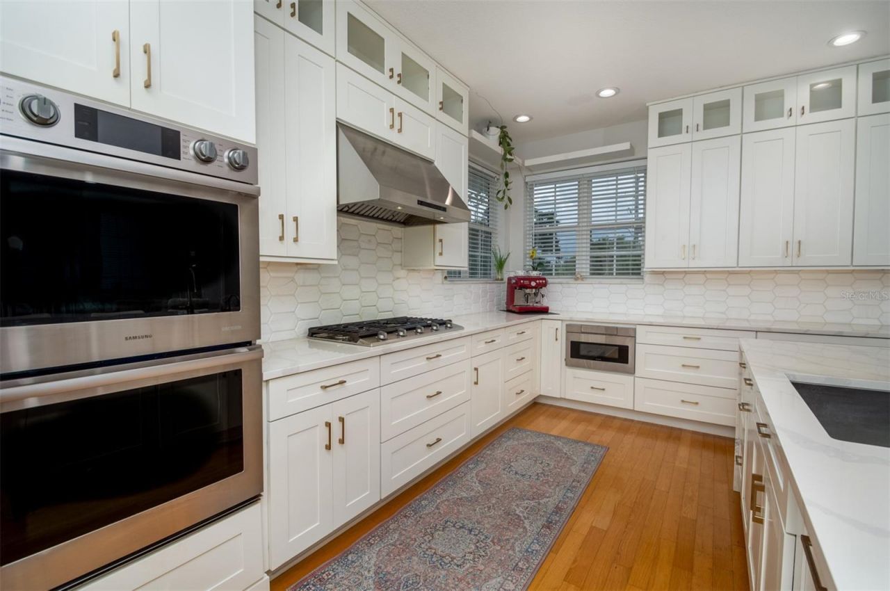 1605 Gulf Road, Tarpon Springs, FL 34689 Photo