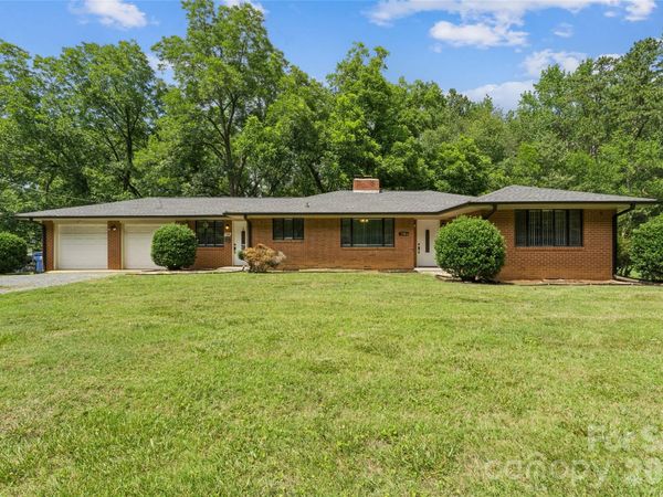 116 Maye Street , Wingate, NC 28174