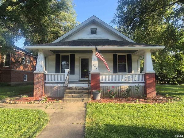 208 W MECHANIC Street, Ashland, IL 62612