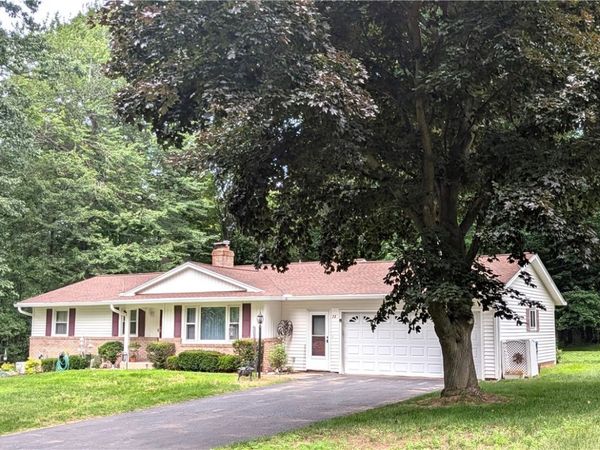 28 Kingswood Drive, Rochester, NY 14624