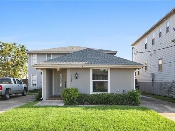 359 39TH Street , New Orleans, LA 70124