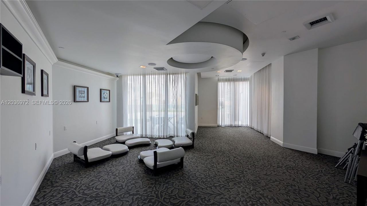 350 S Miami Ave , Unit 704, Miami, FL 33130 Photo