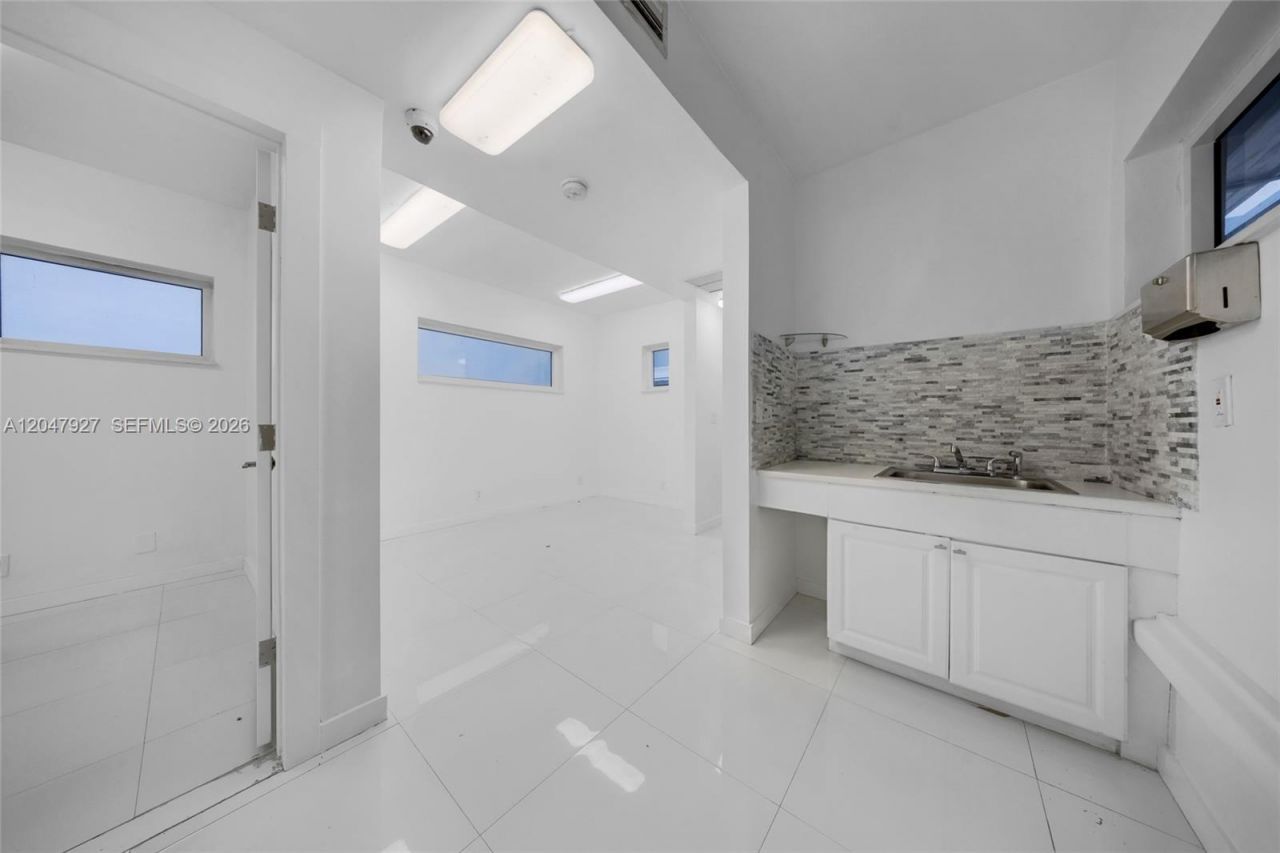 6240 Miramar Pkwy , Miramar, FL 33023 Photo
