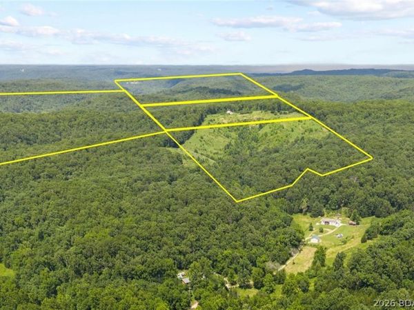 100 Blue Sky Drive, Brumley, MO 65017
