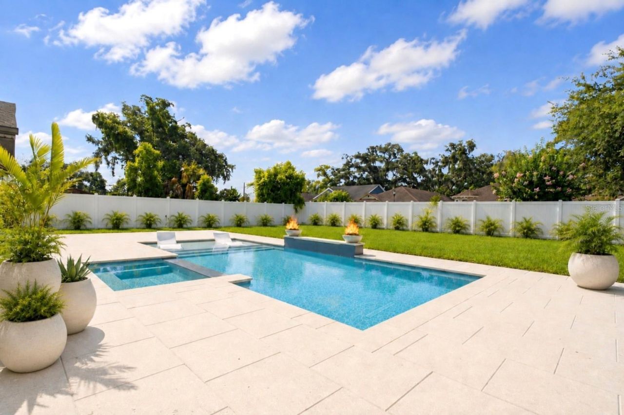 906 Samy Drive, Tampa, FL 33613 Photo