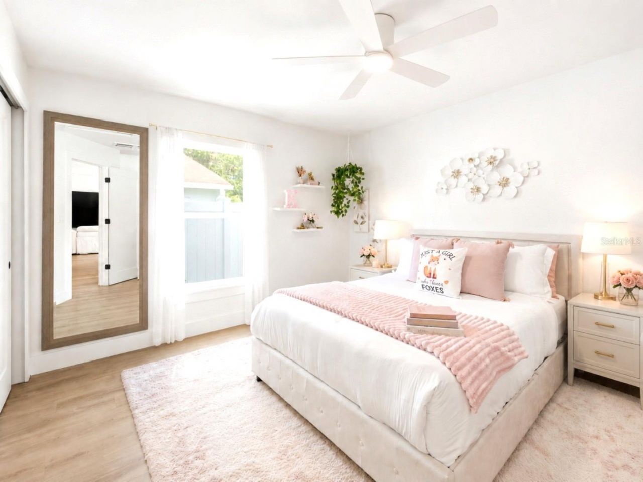 906 Samy Drive, Tampa, FL 33613 Photo