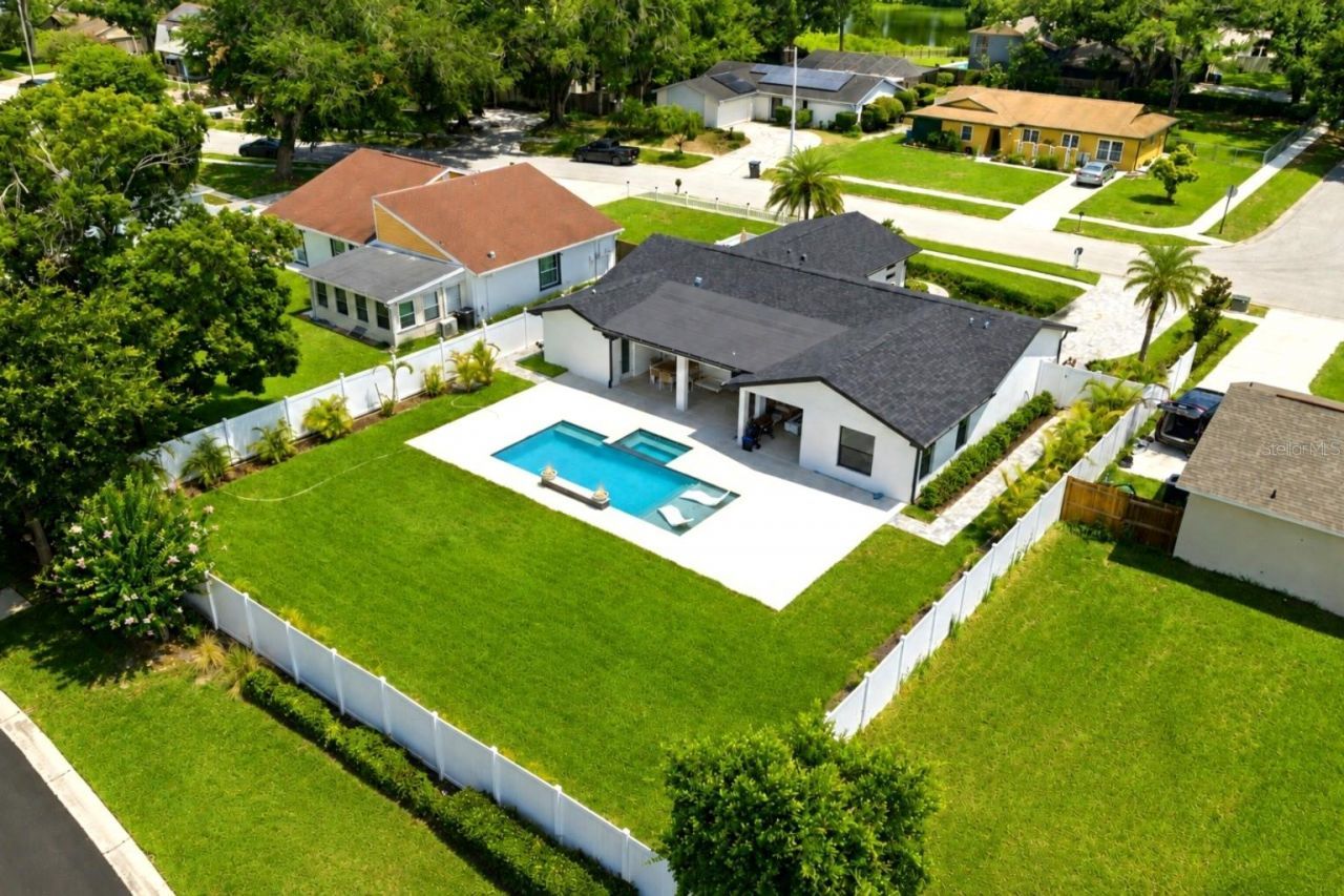 906 Samy Drive, Tampa, FL 33613 Photo