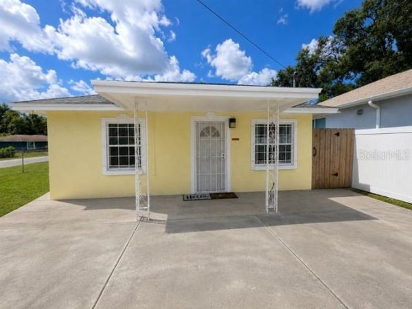 1807 E WATERS AVENUE , TAMPA, FL 33604
