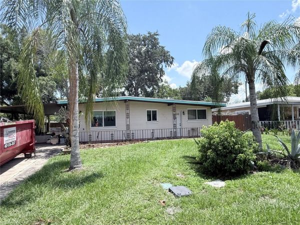 2332 W OAK STREET, KISSIMMEE, FL 34741