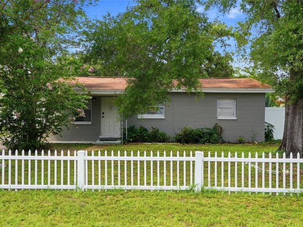2430 N RAMONA CIRCLE , TAMPA, FL 33612
