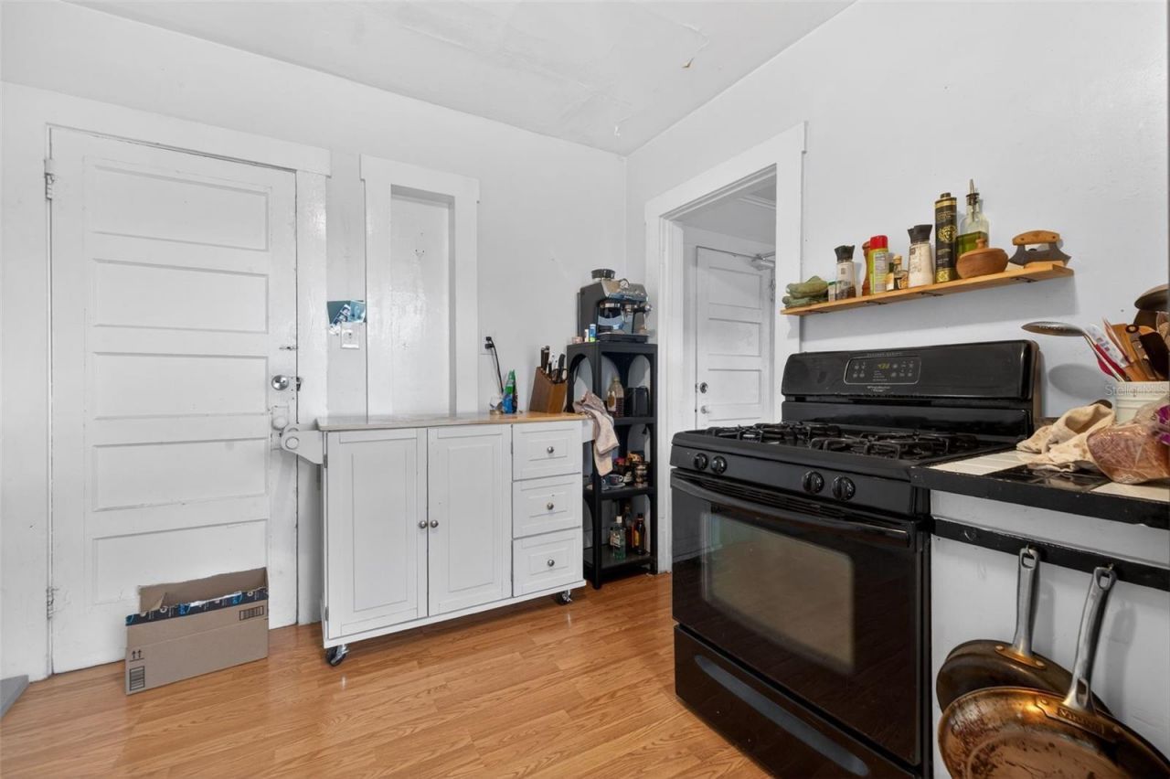 633 7th Avenue N, Saint Petersburg, FL 33701 Photo