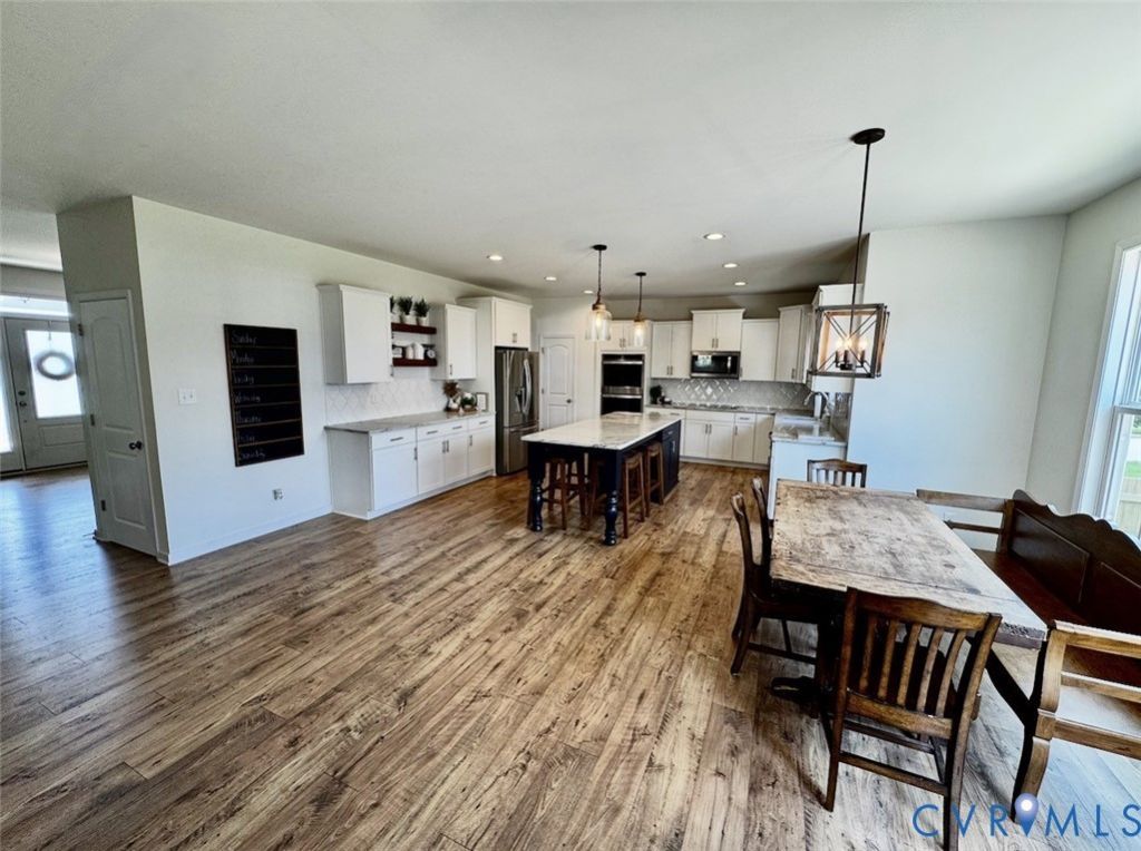 4612 Cabretta Drive Moseley, VA 23120
