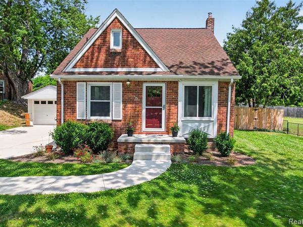 3556 Lincolnshire Road, Waterford Twp, MI 48328